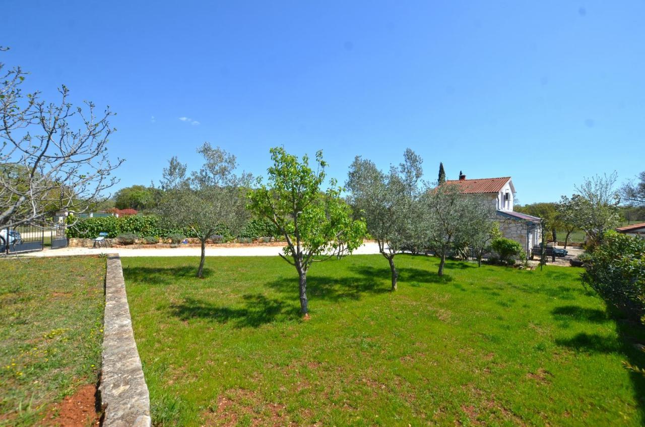 Bavica Apartments Rovinj Exterior photo